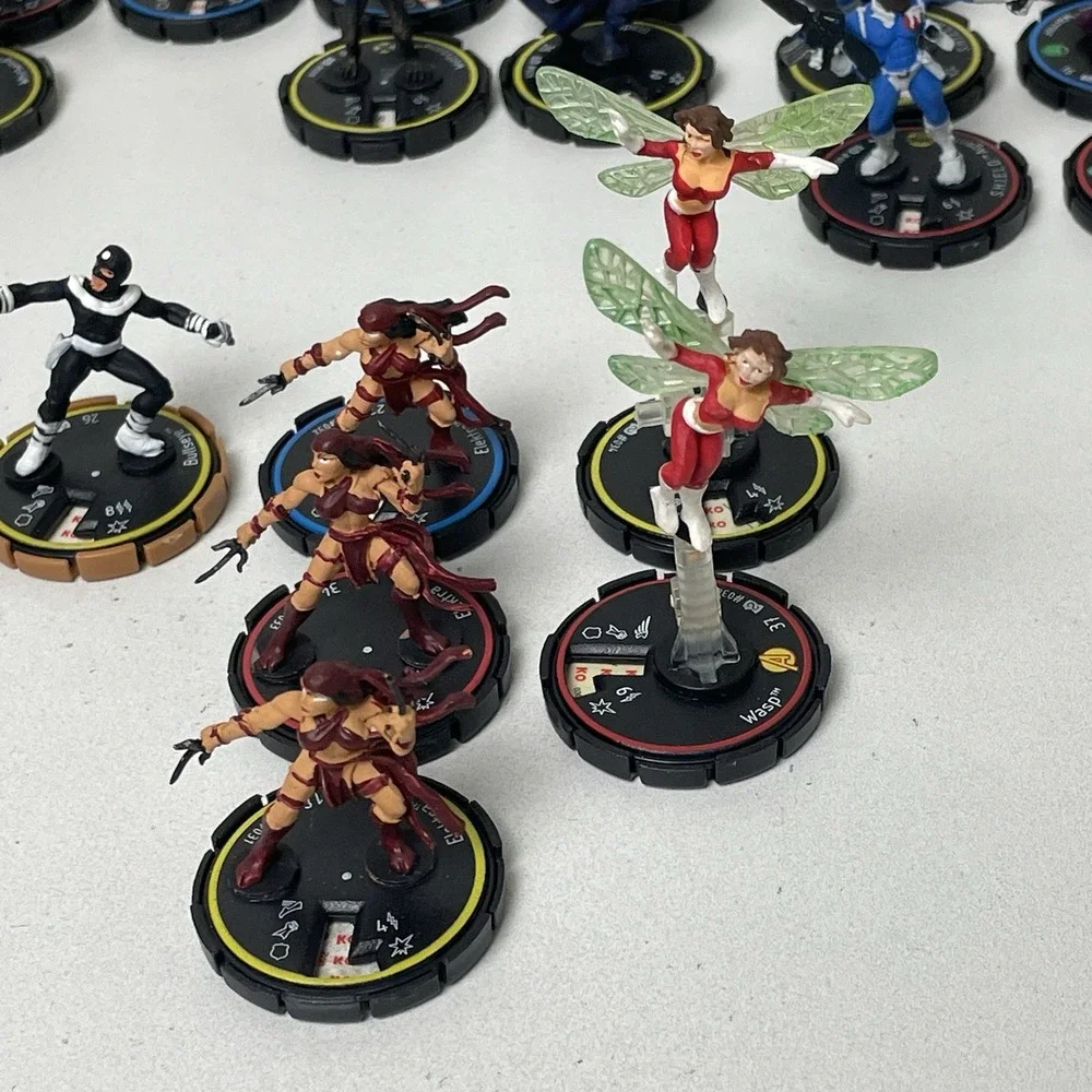 Heroclix Infinity Challenge LOT of 46 Figures Miniatures Game Pieces